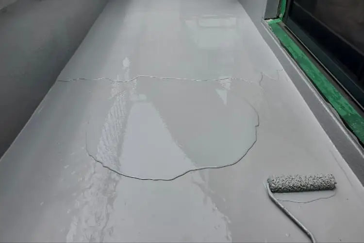 ベランダ・屋上防水工事にかかる費用相場や補助金|鶴ヶ島市|埼玉県|防水工事|ベランダ|屋上|CHIKAZAWA|所沢市、狭山市、川越市、東村山市の地域密着型施工会社|外壁工事、屋根工事、塗装工事、雨樋工事、内装工事を中心とした施工が得意な職人集団です!所沢市、狭山市、川越市、東村山市のお客様とお客様の住まいについて一緒に考えるアットホームな施工会社です。