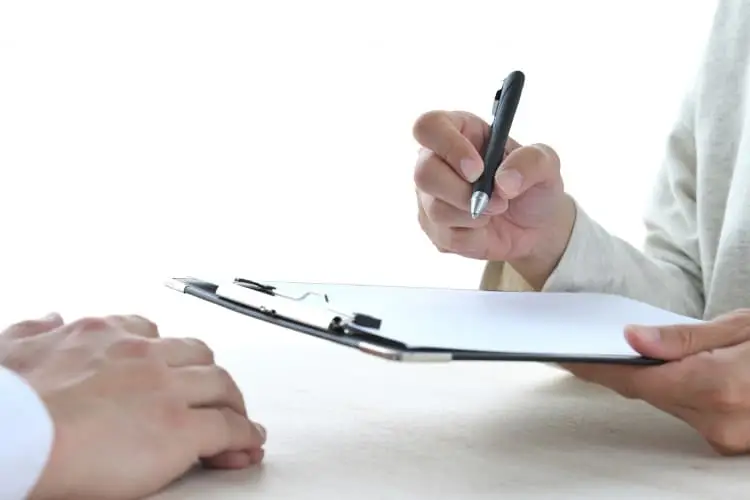 所沢市｜点検訪問詐欺に注意！契約前後の正しい対応と実例で学ぶ回避策02｜埼玉県｜屋根工事｜雨漏り工事｜外壁工事｜屋根｜外壁｜CHIKAZAWA｜所沢市、狭山市、川越市、東村山市の地域密着型施工会社｜外壁工事、屋根工事、塗装工事、雨樋工事、内装工事を中心とした施工が得意な職人集団です！所沢市、狭山市、川越市、東村山市のお客様とお客様の住まいについて一緒に考えるアットホームな施工会社です。